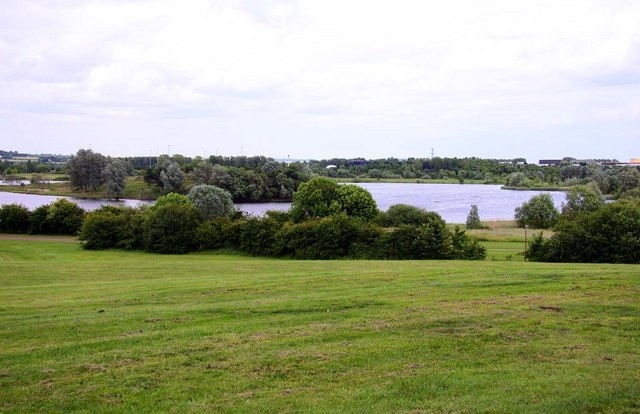 Willen Lake