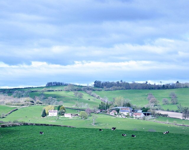 Kuva ”Englishcombe” käyttäjältä Maurice Pullin (CC BY-SA) / rajattu alkuperäisestä kuvasta