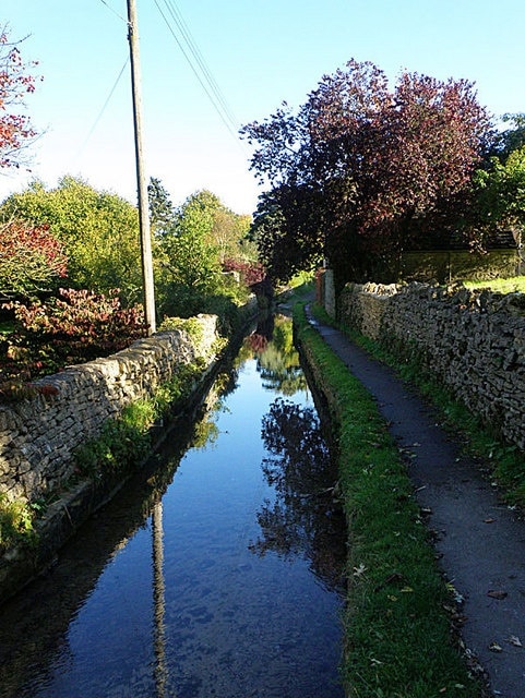 Visit Duntisbourne Abbots 2024 Travel Guide for Duntisbourne Abbots