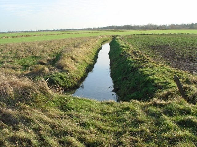 Photo "Wawne" by Peter Church (CC BY-SA) / Cropped from original