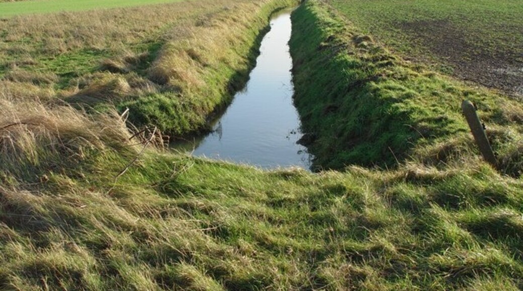 Photo "Wawne" by Peter Church (CC BY-SA) / Cropped from original