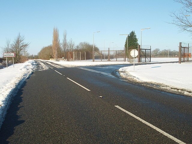 Foto “Brington and Molesworth” tomada por Michael Trolove (CC BY-SA); recorte de la original