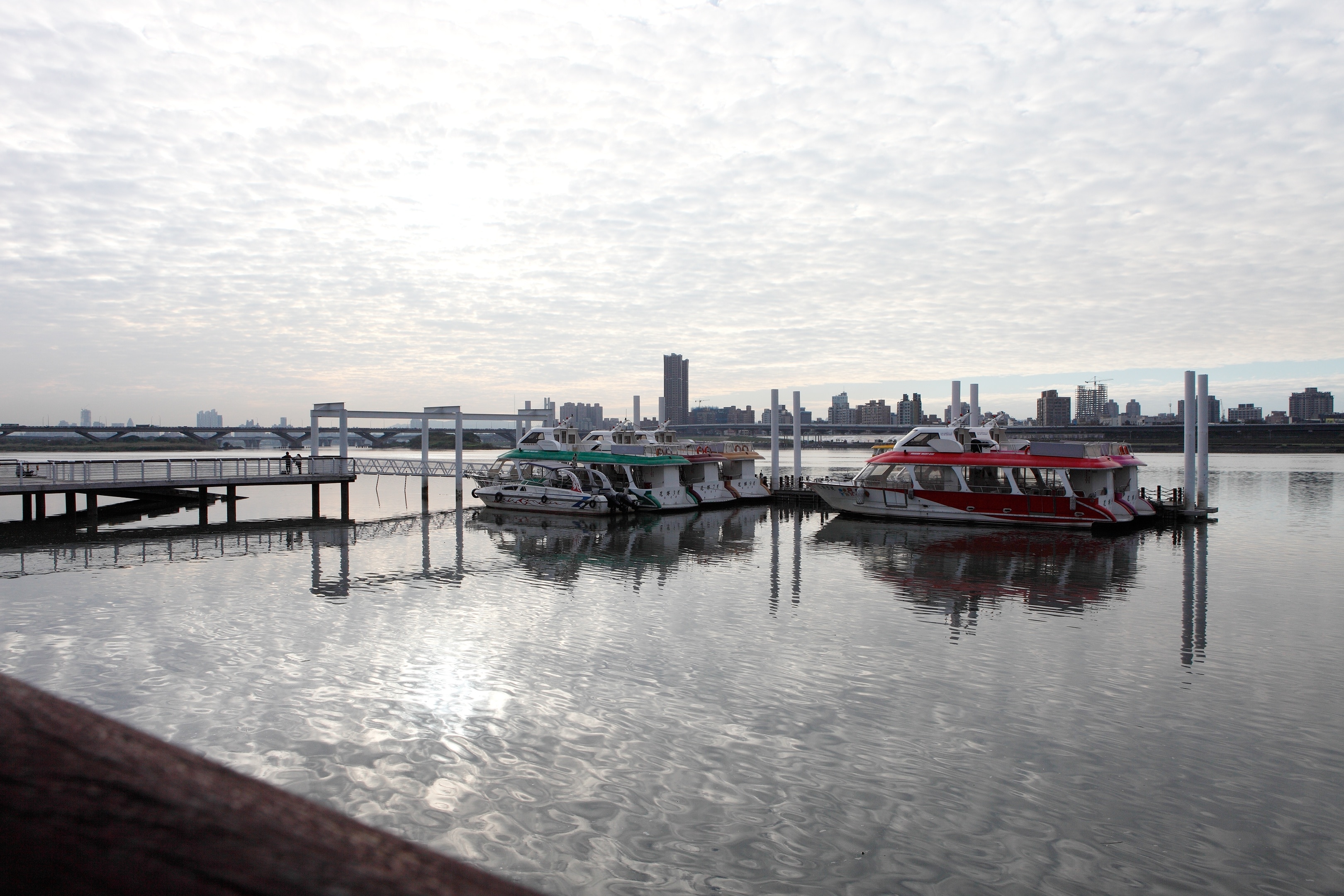 MiNe (CC BY) 的「大稻埕」相片 / 裁剪自原有相片