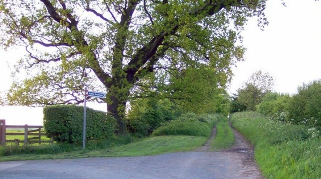 "Kirkby Overblow"-foto av Roger Foyle (CC BY-SA) / Urklipp från original