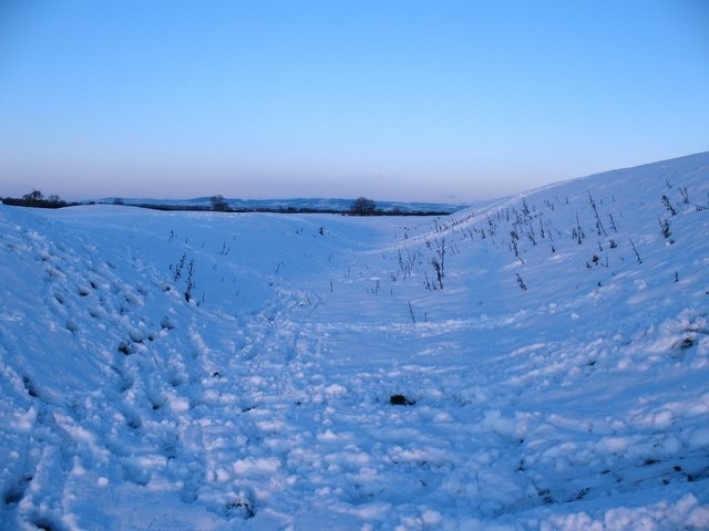 Kuva ”Asenby” käyttäjältä Gordon Hatton (CC BY-SA) / rajattu alkuperäisestä kuvasta