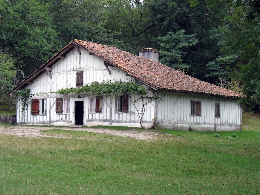 Maison du meunier à l'écomusée de la Grande Lande à Marquèze