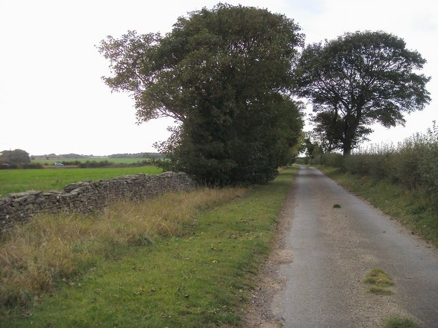 Billede "Cranwell" af Shaun Ferguson (CC BY-SA) / beskåret fra det originale billede