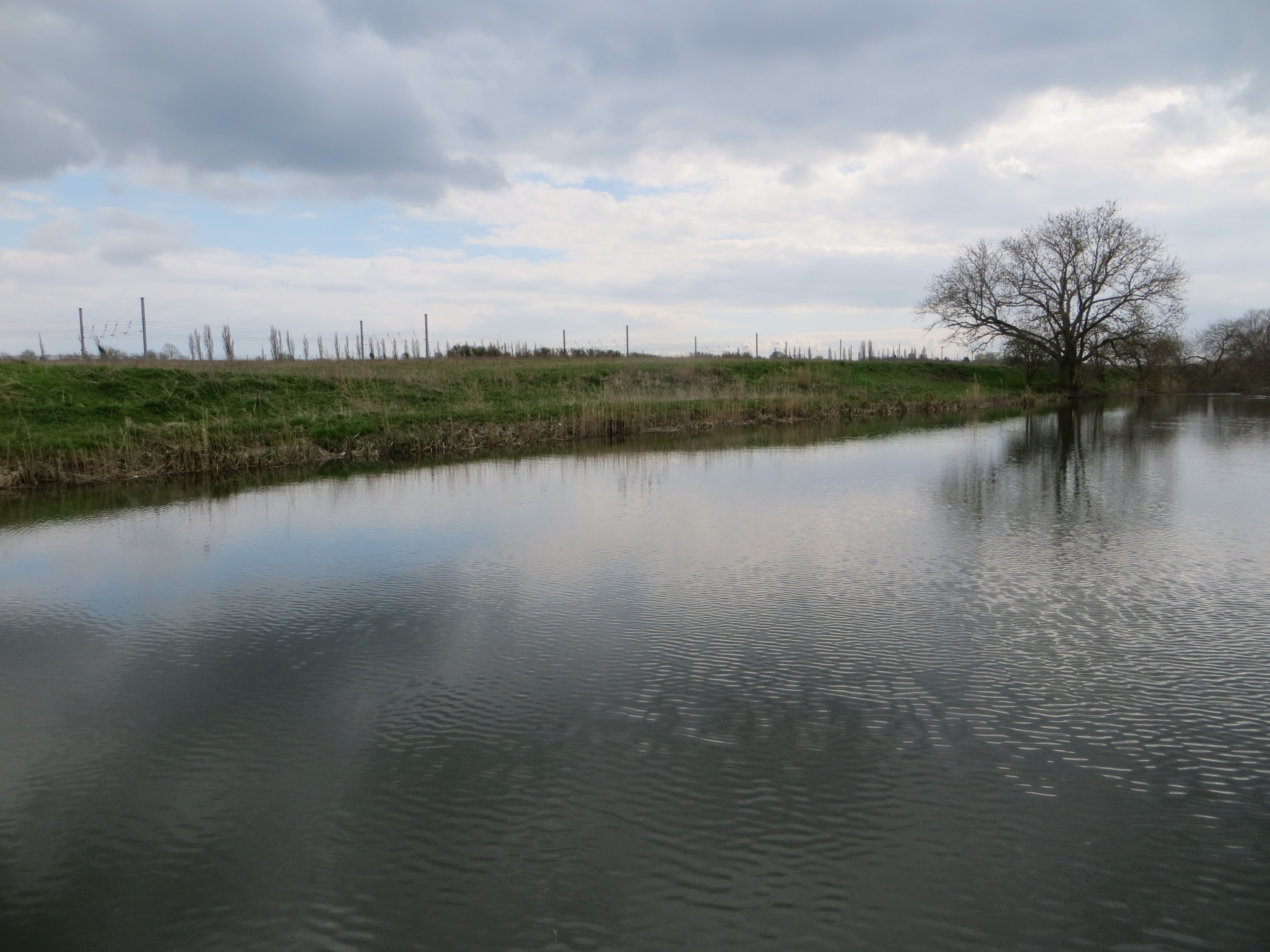 Foto “Offord Cluny and Offord D'Arcy” tomada por Forester2009 (CC BY-SA); recorte de la original
