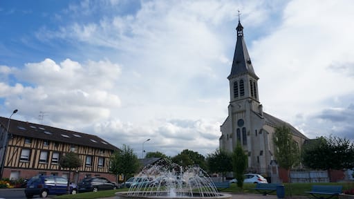 Foto „Saint-Martin-sur-le-Pré“ von Garitan (CC BY)/zugeschnittenes Original