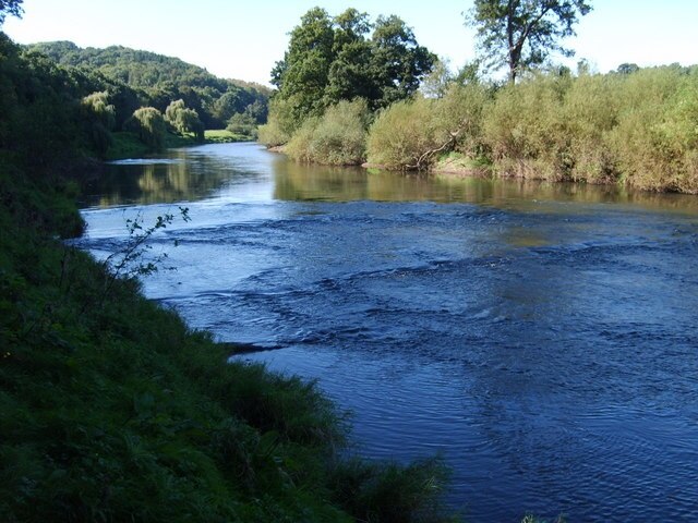 Foto „Astley Abbotts“ von Gordon Griffiths (CC BY-SA)/zugeschnittenes Original