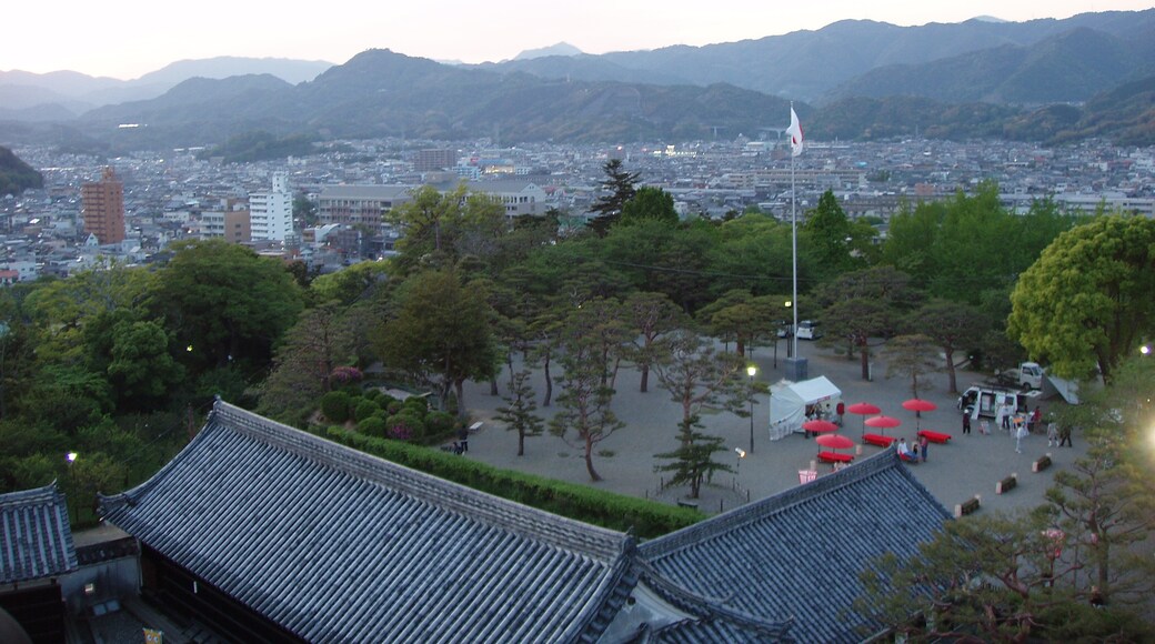 Foto „Burg Kōchi“ von ikm (CC BY-SA)/zugeschnittenes Original