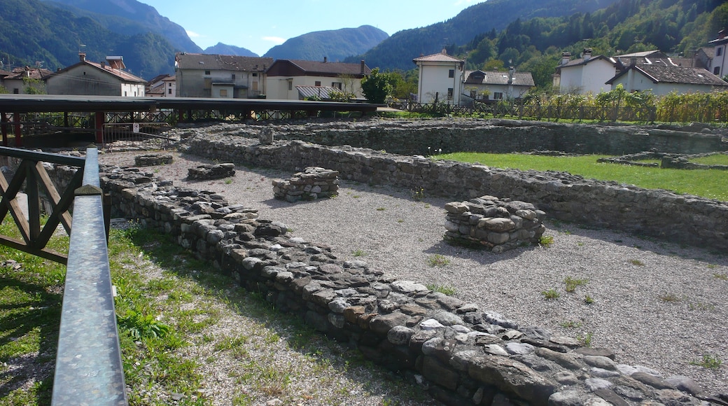 Foto ‘Zuglio’ van Arkadian80 (page does not exist) (CC BY-SA) / bijgesneden versie van origineel