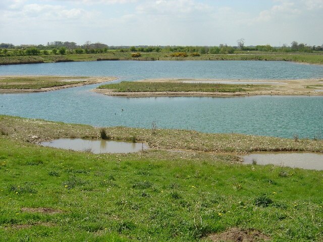 Ảnh "Làng North Cave" của Ian Lavender (CC BY-SA) / Cắt từ ảnh gốc