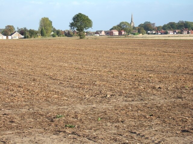 "Leverington"-foto av Richard Humphrey (CC BY-SA) / Urklipp från original