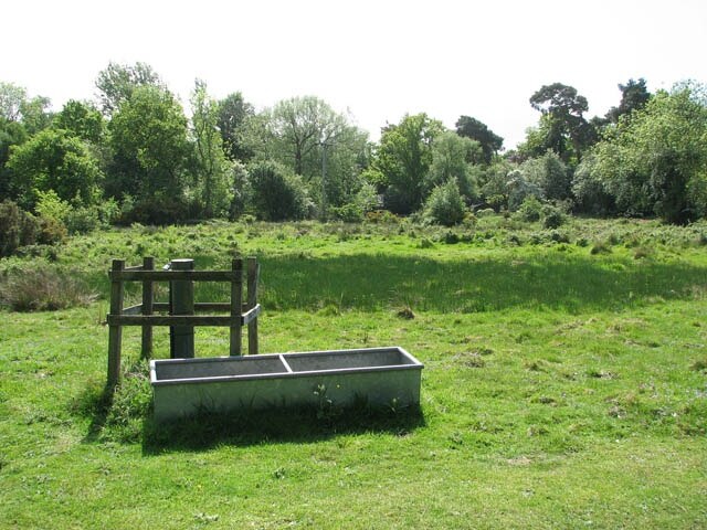 Foto „Hoe“ von Evelyn Simak (CC BY-SA)/zugeschnittenes Original