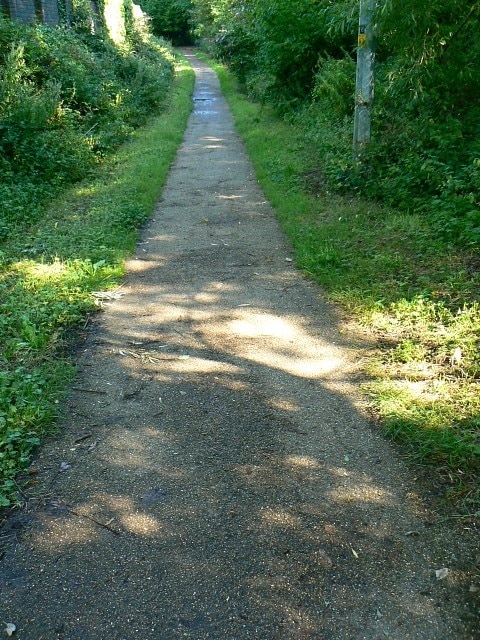 Cycle route on the line of the Nailsworth to Stonehouse railway, Stroud This stretch is in good condition and I have no reason to doubt that it's the same elsewhere on the trackbed. In this direction lies Nailsworth.