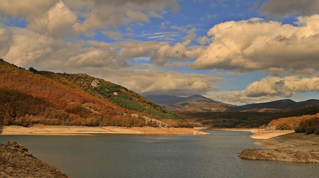 « Parc naturel de Fuentes Carrionas y Fuente Cobre-Montaña Palentina», photo de Miguel Ángel García. (CC BY) / rognée de l’originale