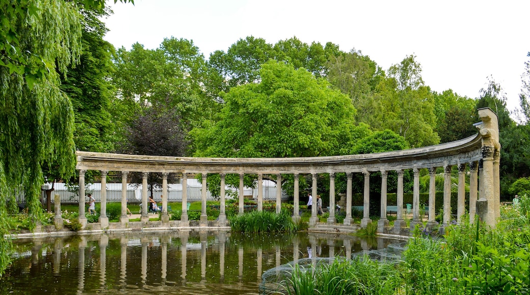 Foto “Parc Monceau” tomada por Francisco Anzola (CC BY); recorte de la original
