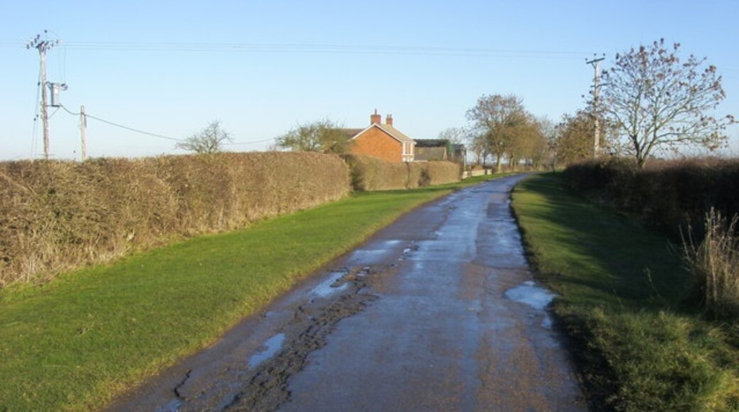 Foto “Hargrave” tomada por Shaun Ferguson (CC BY-SA); recorte de la original