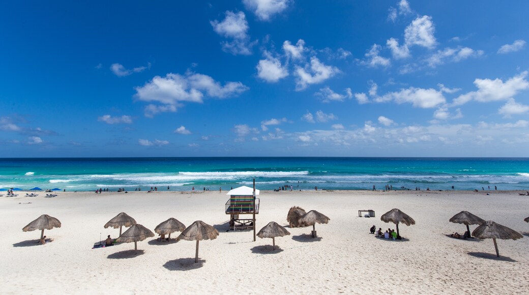 Spiaggia Playa Delfines, Cancún, Quintana Roo, Messico