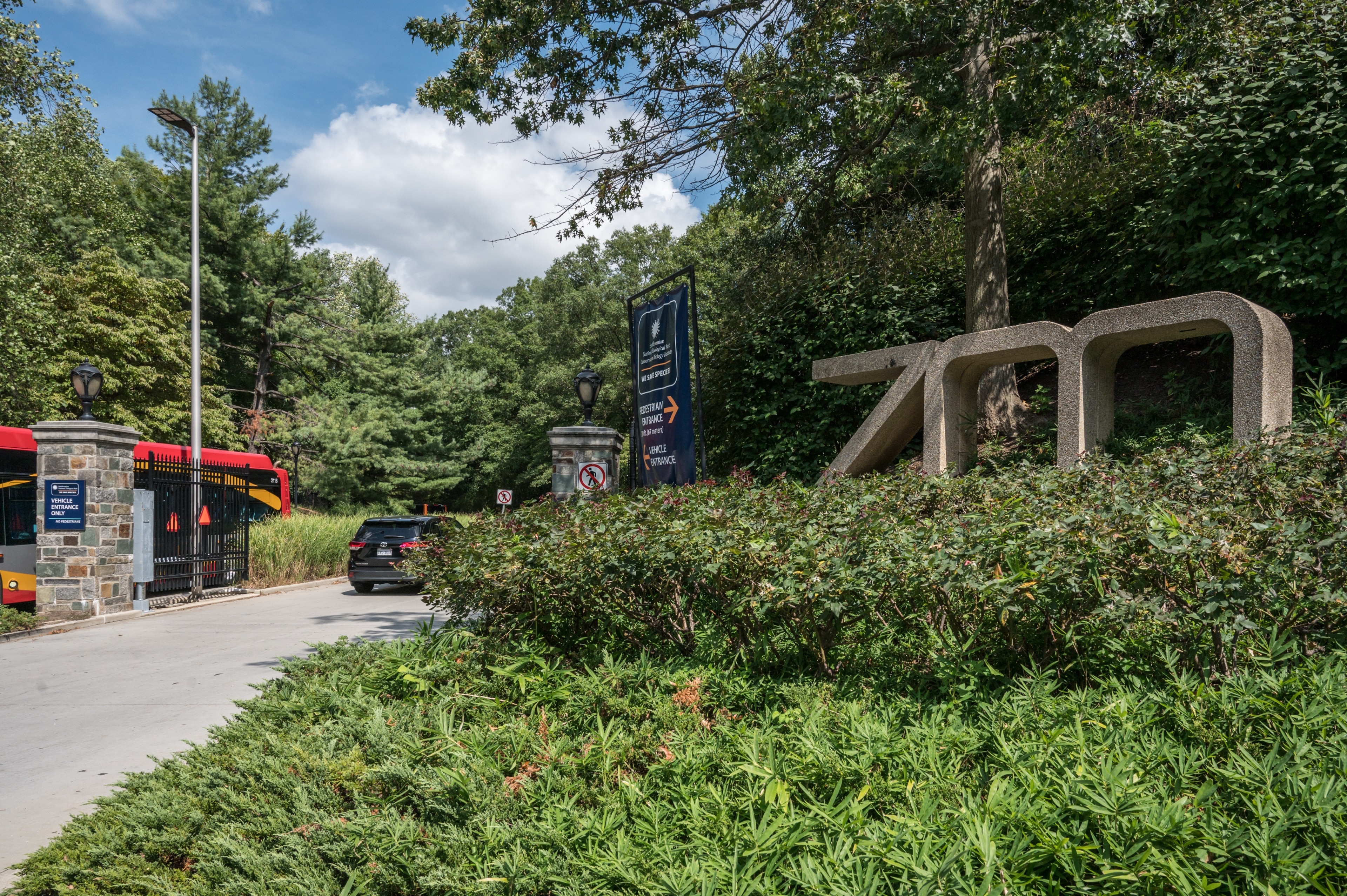 Top Hotels Closest to Smithsonian s National Zoo in Northwest