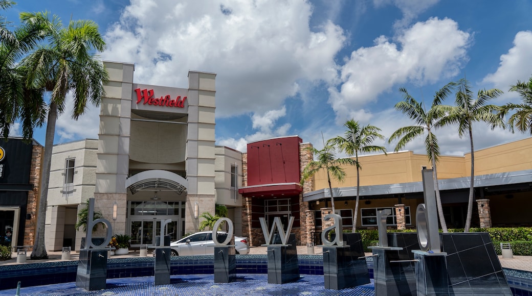 Westfield Broward Mall (centre commercial), Plantation, Floride, États-Unis d'Amérique
