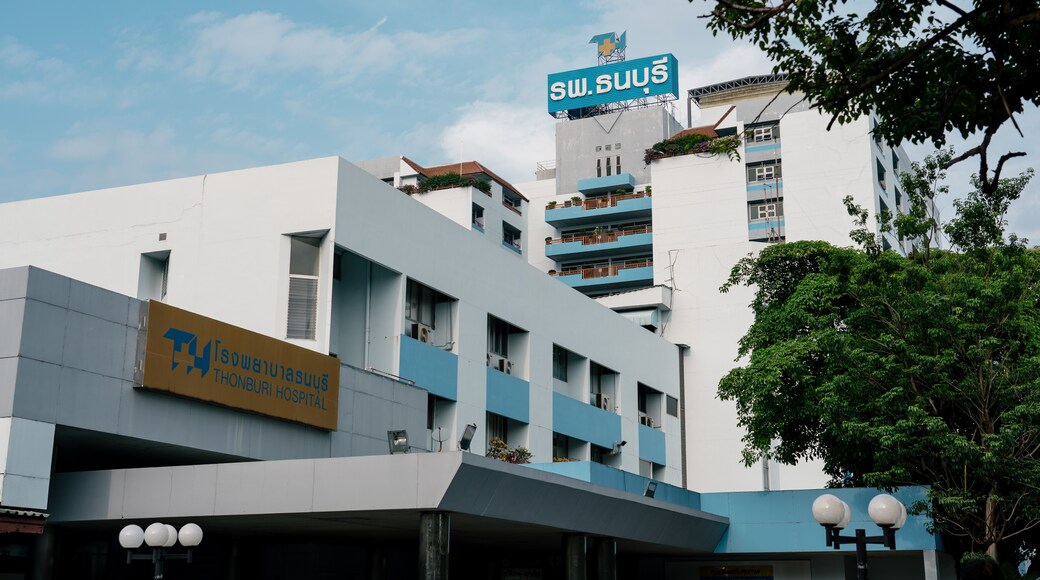 โรงพยาบาลธนบุรี, กรุงเทพ, กรุงเทพมหานคร (จังหวัด), ไทย