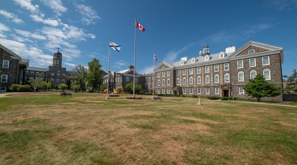 Dalhousie University, Halifax, Nova Scotia, Canada