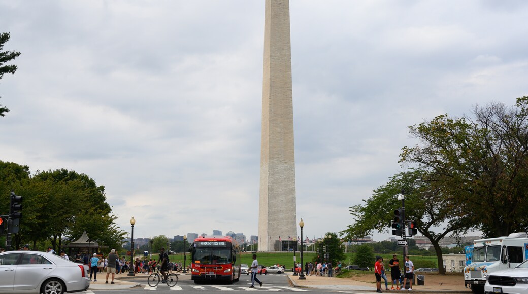 Washington Monument (minnismerki um George Washington), Washington, District of Coumbia, Bandaríkin