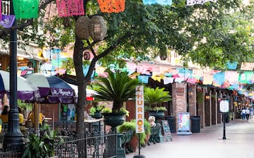 Top Hotels Closest to Market Square in Downtown San Antonio 