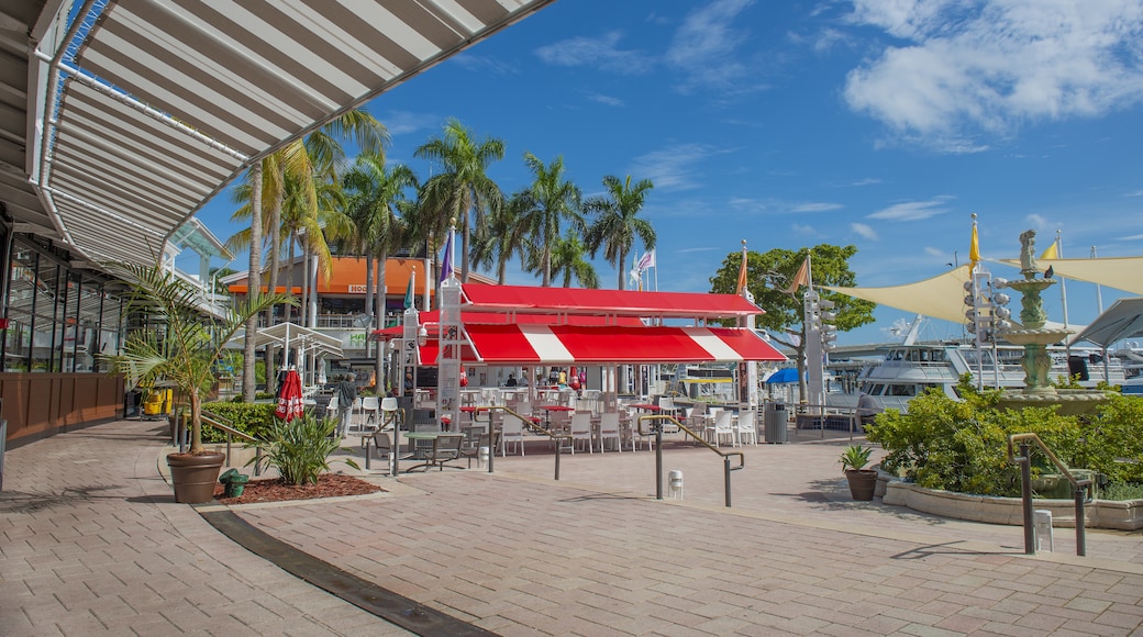 Pusat Beli-belah Bayside Marketplace, Miami, Florida, Amerika Syarikat