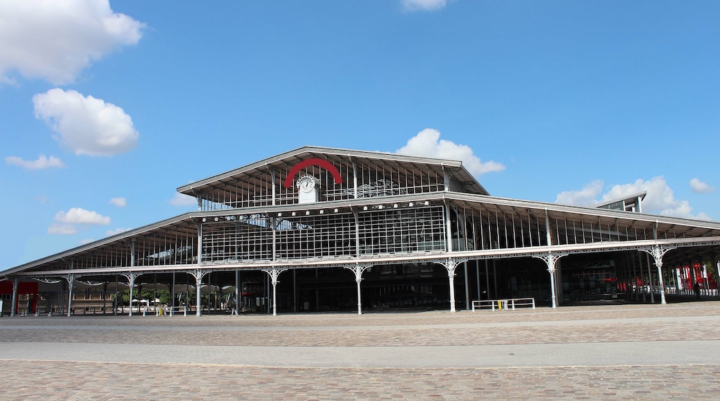 Centro cultural Grande halle de la Villette