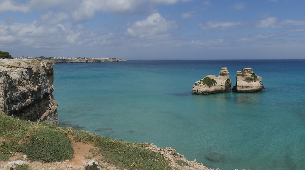 Beach of the Two Sisters