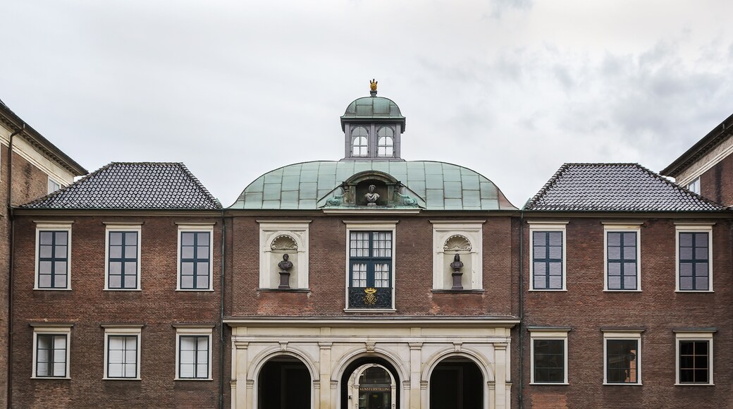 Schloss Charlottenborg