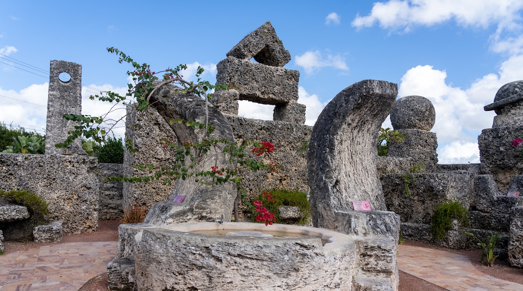 Coral Castle Museum