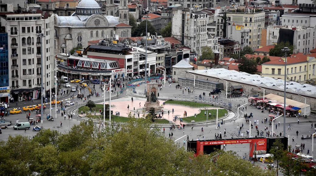 Dataran Taksim, Istanbul, Istanbul, Turki
