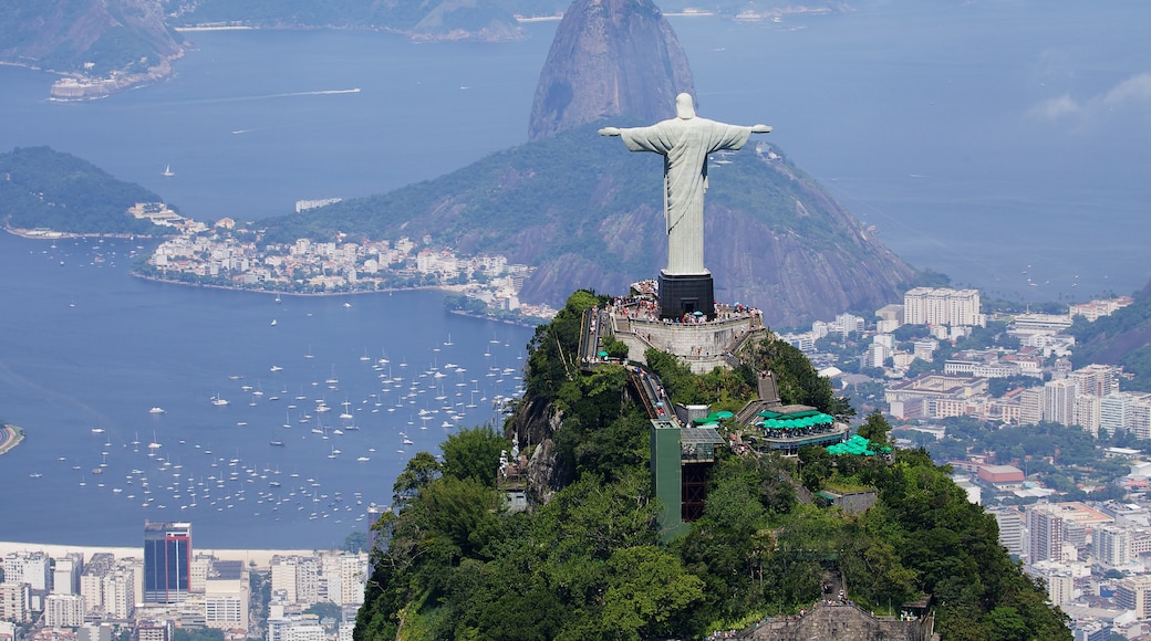 รูปปั้นพระเยซูคริสต์, รีโอเดจาเนโร, รีโอเดจาเนโร (รัฐ), บราซิล