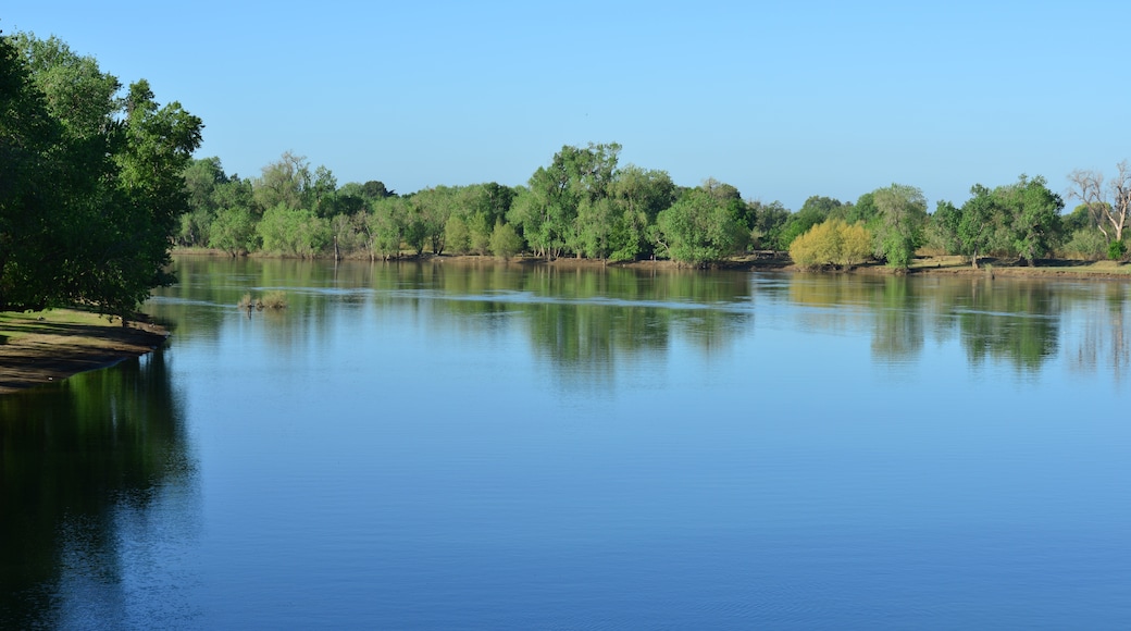 South Natomas