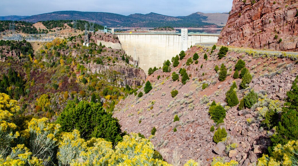 สถานที่พักผ่อนหย่อนใจแห่งชาติ Flaming Gorge