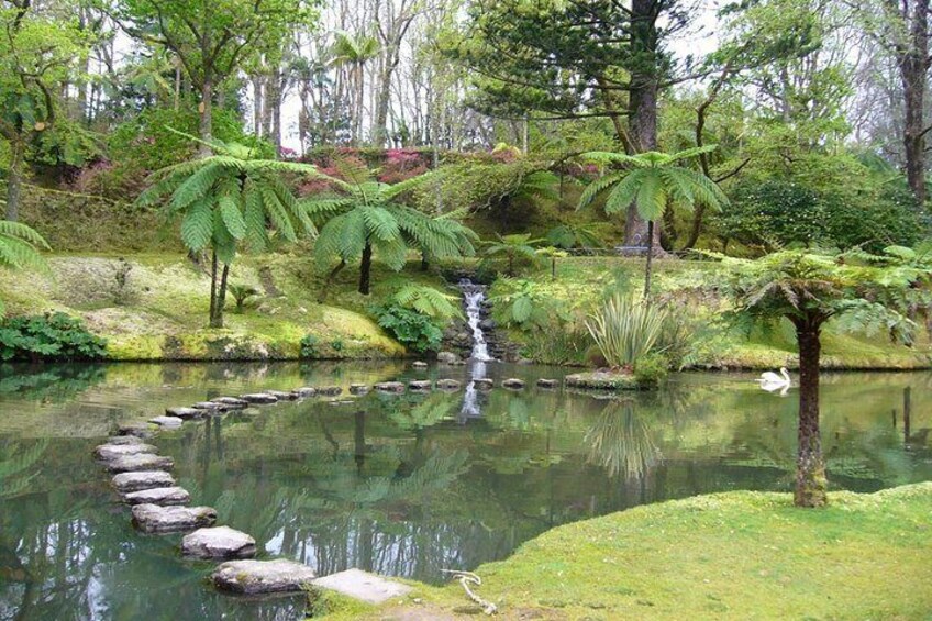 Mystic Furnas - Canoeing + Terra Nostra