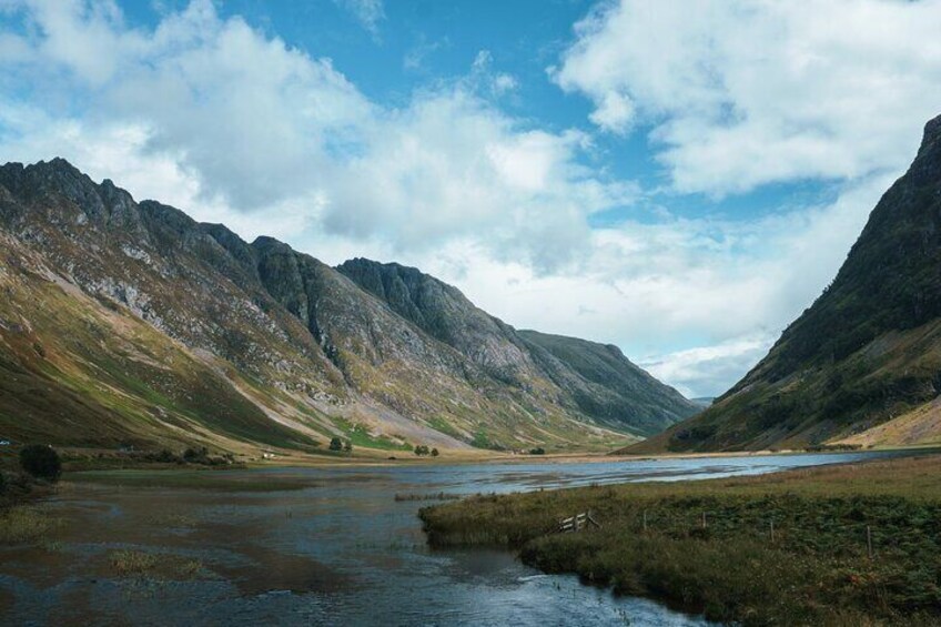 Private Full-Day Tour to the Scottish Highlands and Loch Ness