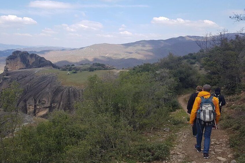Easy Hiking Adventure at Meteora