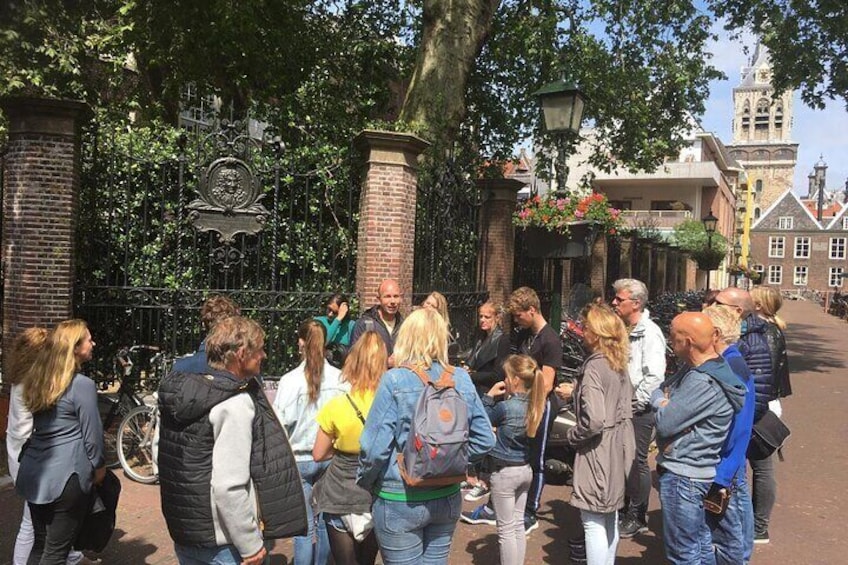 Walking Tour of Delft - The City of Orange and Blue