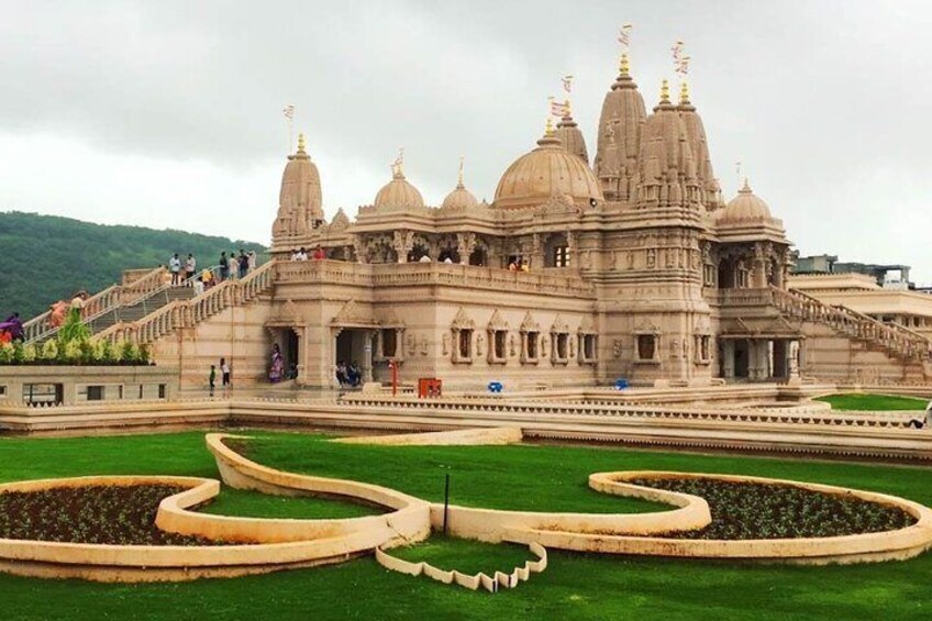 BAPS Shree Swaminarayan Mandir Pune