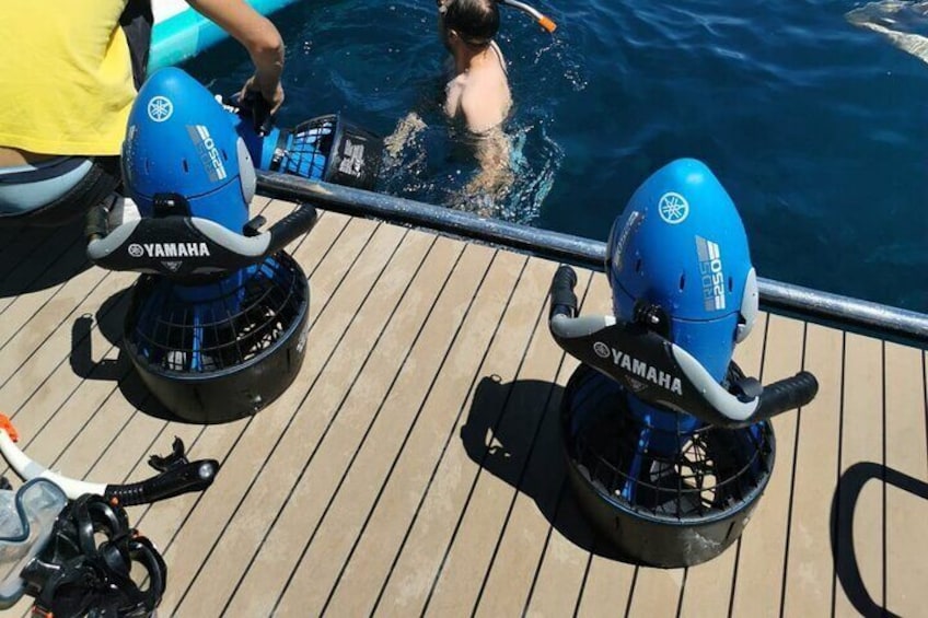 Blue & Green cave tour with yacht from town Hvar