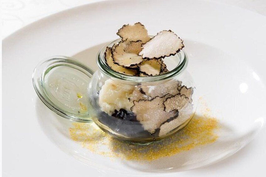 Truffle hunting Tour- Exclusive from Rijeka! (Top Seller)