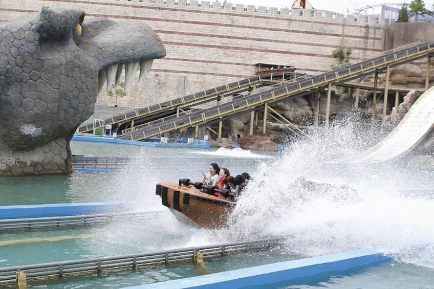 A fantastic sudden drop from 15 meters! Fun with the Viking on the water will never be enough for you.