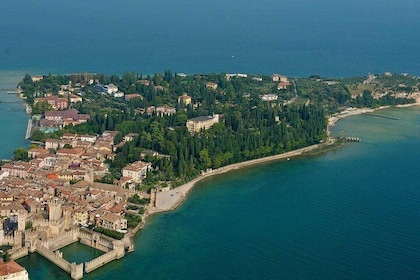 Sirmione & Verona, Gardasjön, privat guidad tur från Milano