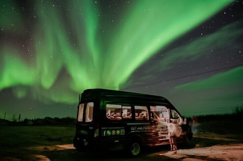 Northern lights searching experience by vehicle