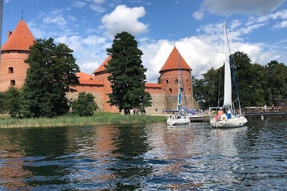 From Vilnius: Private Tour to Trakai